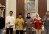 3 Fraksi di DPRD Temui Bupati, Pengamat Politik: Konflik Politik di Gowa Telah Memasuki Fase Baru FOTO: Bupati Sitti Husniah Talenrang, Menerima anggota fraksi golkar DPRD Gowa, Jumat (18/9/2026) hari ini. (Ist)