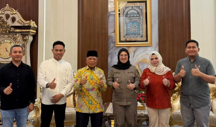 FOTO: Bupati Sitti Husniah Talenrang, Menerima anggota fraksi golkar DPRD Gowa, Jumat (18/9/2026) hari ini. (Ist)