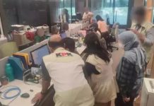 5 Jam KPK Geledah Kantor PT Summarecon Agung di Jaktim FOTO: Tim Penyidik KPK melakukan penggeledahan di kantor Summarecon, Jakarta Timur, Jumat (18/9/2026) (Beritasatu.com/Dok KPK)