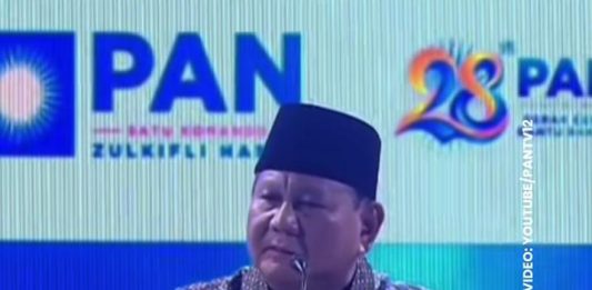 Presiden: Pendidikan SD, SMP, SMA dan Universitas Negeri Harus Gratis!! ini Celoteh Netizen di Medsos FOTO: Presiden Prabowo Subianto berpidato di puncak HUT ke-28 PAN yang digelar di JCC, Senayan, Jakarta, Jumat (18/9/2026) malam. (Tangkap layar)