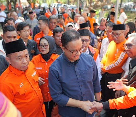 Gerakan Rakyat Sulsel Perkuat Struktur, Anies Dorong Gerakan Menjangkau Masyarakat FOTO: Kunjungan Anies Rasyid Baswedan ke Makassar, Sulawesi Selatan, Sabtu (19/9/2026). (ist)
