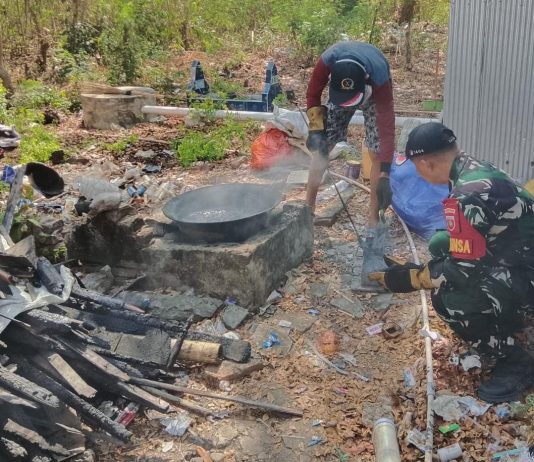 Langkah Dandim Wajo Berdayakan Warga, Ketua Relawan Setia Prabowo Dorong Jadi Model yang Bisa Direplikasi Babinsa Wajo Melakukan Pemberdayaan Bersama Warga dalam Pengelolaan Sampah (Foto/Ist)*