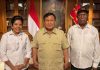 Dua Tokoh Perwakilan Masyarakat DOB Grimenawa, Diterima Presiden Prabowo di Hambalang FOTO: Presiden Prabowo Subianto menerima dua orang perwakilan masyarakat dari Kabupaten Jayapura, Papua. (Dok milik akun facebook Yulianus Dwaa)