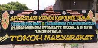 Polres Tanjungbalai Banjir Ucapan Selamat Usai Ungkap Bandar Narkoba Vape Jaringan Internasional FOTO: Karang bunga di Markas Kepolisian Resor (Polres) Tanjungbalai, jajaran Polda Sumatera Utara.
