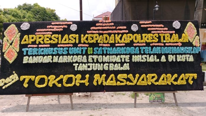 FOTO: Karang bunga di Markas Kepolisian Resor (Polres) Tanjungbalai, jajaran Polda Sumatera Utara.