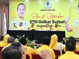 Siapkan Strategi Wujudkan Kejayaan Golkar di Sulsel, IAS Kumpul Fungsionaris Jelang Pelantikan FOTO: Dari kiri Rahman Pina Sekertaris, Ilham Arief Sirajuddin Ketua, Supriansah Ketua Harian dan Amirullah Nur Bendahara, DPD I Golkar Sulsel saat menggelar rapat pleno dan silaturahmi periode 2026-2031 yang digelar digelar di Swiss-bell hotel wateront Makassar, Senin, 21 September 2026.
