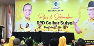 Siapkan Strategi Wujudkan Kejayaan Golkar di Sulsel, IAS Kumpul Fungsionaris Jelang Pelantikan FOTO: Dari kiri Rahman Pina Sekertaris, Ilham Arief Sirajuddin Ketua, Supriansah Ketua Harian dan Amirullah Nur Bendahara, DPD I Golkar Sulsel saat menggelar rapat pleno dan silaturahmi periode 2026-2031 yang digelar digelar di Swiss-bell hotel wateront Makassar, Senin, 21 September 2026.