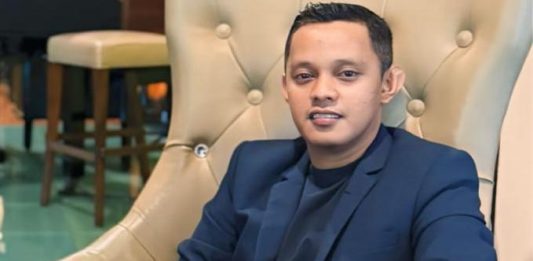 Saat Penggeledahan Rujab dan Kantor Bupati Gowa, Adhi Bintang: Husnia Talenrang Sedang Hadiri Undangan Mentan FOTO: Kuasa Hukum, Husnia Talenrang, Adhi Bintang, S.H.,