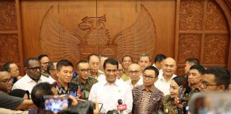 44 Bupati Kompak Dukung Mentan Amran Kembangkan Bioetanol Nasional FOTO: Menteri Pertanian Andi Amran Sulaiman saat memberikan keterangan pers. (Dok Kementan)