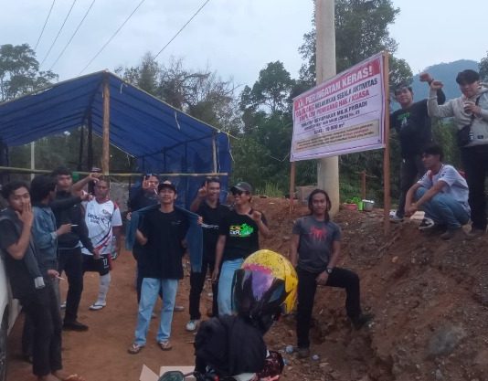 Penegasan Lahan SHM Desa Harapan Dimulai, LSM P2KH Minta Tak Dikonstruksikan Halangi Tambang FOTO: Kegiatan pengamanan dan penegasan penguasaan sejumlah lahan bersertifikat Hak Milik (SHM) di Desa Harapan, Kecamatan Malili, Kabupaten Luwu Timur, mulai dilakukan Selasa (22/9/2026).