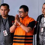 OTT Bupati Bolmut: KPK Tegaskan Tak Pilih-Pilih Kasus, Baik Besar maupun Kecil FOTO: Bupati Bolaang Mongondow Utara saat diamankan KPK. (ist)
