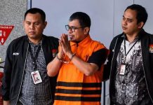 OTT Bupati Bolmut: KPK Tegaskan Tak Pilih-Pilih Kasus, Baik Besar maupun Kecil FOTO: Bupati Bolaang Mongondow Utara saat diamankan KPK. (ist)