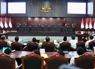 Jawaban KPU: MK Tidak Punya Kewenangan, Gibran Memenuhi Syarat Cawapres di Pilpres 2024: Punya Ijazah Setara SMA FOTO: Sidang Perselisihan Hasil Pemilihan Umum Presiden dan Wakil Presiden di Mahkamah Konstitusi (MK) di Ruang Sidang Gedung MK, Jakarta, Rabu (23/9/2026). (Dok. KPU RI)