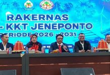 Rakernas KKT Digelar Usai Pelantikan, Illank Radjab Dorong Ruang Penguatan Warga Jeneponto di Makassar FOTO: Dalam kepengurusan DPP KKT, Ketua Umum Lembaga Studi Hukum dan Advokasi Rakyat (LASKAR) Sulawesi Selatan, Illank Radjab, S.H., dipercaya sebagai Wakil Ketua Bidang Hukum.