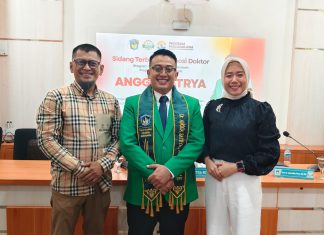 Promosi Doktor Angga Satrya Soroti Hak Anak Bawaan di Lapas, LASKAR Tekankan Penguatan SDM FOTO: Ketua Umum Lembaga Studi Hukum dan Advokasi Rakyat (LASKAR) Sulawesi Selatan, Illank Radjab, S.H., menyambut Sidang Ujian Promosi Doktor Program Doktor Ilmu Hukum Universitas Muslim Indonesia yang diikuti Angga Satrya.