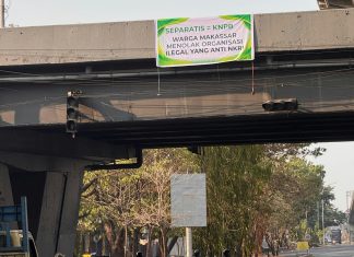 Berafiliasi dengan Kelompok OPM: Beredar Spanduk Tolak Keberadaan Konsulat KNPB di Makassar FOTO: "Separatis = KNPB, Warga Makassar menolak organisasi ilegal yang anti NKRI," tulisan di kawasan jembatan flyover, Jalan Urip Sumoharjo, Km 4.
