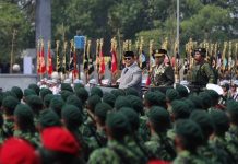 Pangkostrad Hadiri Upacara Peringatan HUT ke-81 TNI di Cilangkap FOTO: Presiden Republik Indonesia Jenderal TNI (Purn.) H. Prabowo Subianto selaku Inspektur Upacara, bertempat di Lapangan Prima, Markas Besar TNI, Cilangkap, Jakarta Timur, Senin (5/10/2026). (Dok. Penerangan Kostrad)