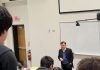 JK di NIU: Transisi Energi Hijau Tak Mudah, Butuh Kolaborasi Pemerintah dan Dunia Usaha FOTO: Wakil Presiden ke-10 dan ke-12 RI, Jusuf Kalla (JK) di Northern Illinois University (NIU), DeKalb, Illinois, Amerika Serikat, Selasa pagi, 20 Oktober 2026, waktu setempat. (Dok. Husain Abdullah)