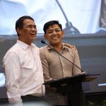 Mentan Amran Siapkan Rp300 Miliar untuk Benih Jagung Pakan, Perkuat Peternakan dari Hulu ke Hilir FOTO: Menteri Pertanian (Mentan) Andi Amran Sulaiman saat berdialog dengan salah satu mahasiswa. (Dok. Kementan)