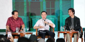 Saat Ahok dan Tom Lembong Berdiskusi Dengan Generasi Muda di Millenium Public Pulse 28 FOTO: DPP PDI Perjuangan Bidang Pemuda dan Olahraga bersama Millennium Public Pulse 28 menggelar dialog antargenerasi pada Rabu (28/10/2026). (Foto: Monang Sinaga)