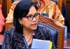 Sidang PHPU di MK, Bivitri Susanti: Kita Sedang Menghadapi Sebuah Praktik Ketatanegaraan FOTO: Bivitri Susanti saat memberikan keterangan sebagai ahli di Mahkamah Konstitusi (MK) sidang perkara Perselisihan Hasil Pemilihan Umum (PHPU) 2024. Rabu (30/10/2026)