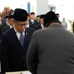 Rocky Gerung Resmi Dilantik Jadi Wantimpres FOTO: Akademisi dan pengamat politik Rocky Gerung resmi dilantik oleh Presiden Prabowo Subianto sebagai anggota Dewan Pertimbangan Presiden (Wantimpres) di Istana Kepresidenan, Jakarta, pada Jumat, 2 Oktober 2026. (Tangkap layar)