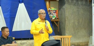 IAS Gelar Dilog Bareng Tokoh Masyarakat Selayar, Tegaskan Golkar Partai yang Terus Perjuangkan Kepentingan Rakyat FOTO: Ketua DPD I Partai Golkar Sulsel, Ilham Arief Sirajuddin (IAS) menggelar dialog bersama sejumlah tokoh masyarakat Kecamatan Bontosikuyu, Kabupaten Kepulauan Selayar, Jumat, 2 Oktober 2026.