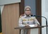 Karantina Goes to Campus 2026 di Unhas, Soroti Pentingnya Biosekuriti FOTO: Kepala Balai Besar Karantina Hewan, Ikan dan Tumbuhan Sulawesi Selatan, Ir. Sitti Chadidjah, M.Si., dalam kegiatan Karantina Goes to Campus 2026 berlangsung di Aula Arsjad Rasyid, Kampus Unhas Tamalanrea, Makassar, Selasa (6/10).