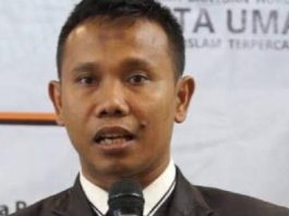 Putusan MK: Dasar Melaporkan Pidana Gibran dan Mengadu ke DPR untuk Mengaktifkan Pasal Pemakzulan FOTO: Ahmad Khozinudin, S.H. Advokat, Koordinator Tim Advokasi Penegak Etika, Moral & Integritas Bangsa. (ist)