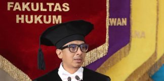 Pakar Hukum Tata Negara UGM, Impeachment Ada Tiga Syarat Berdasarkan Konstitusi FOTO: Pakar hukum tata negara, Universitas Gadjah Mada (UGM), Zainal Arifin Mochtar atau Uchenk. (Dok Pribadi via media sosial)