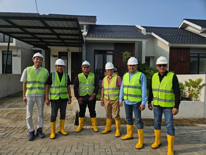 Jajaran Direksi dan Komisaris PT Propernas Nusa Dua (PND) di Deli Serdang, Sumatera Utara. (Foto/Ist)**