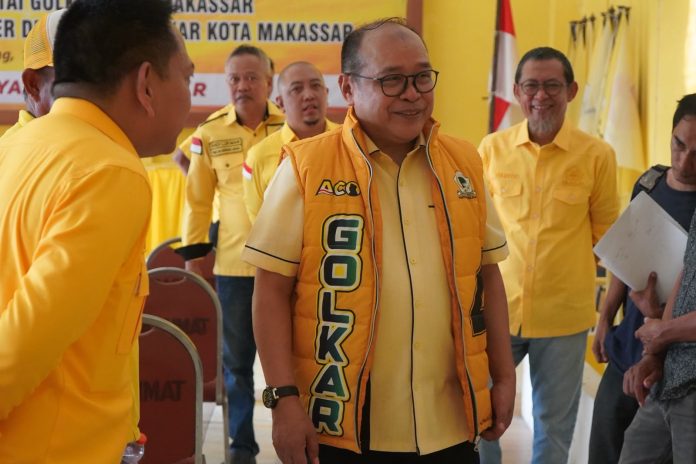 FOTO: Plt Ketua DPD II Partai Golkar Kota Makassar, Supriansa saat menggelar silaturahmi dan konsolidasi organisasi bersama pengurus, Fraksi Golkar DPRD, Pimpinan Kecamatan (Pincam), serta kader di Sekretariat DPD II Golkar Makassar, Jalan Lasinrang, Sabtu (10/10/2026). (ist) FOTO: Plt Ketua DPD II Partai Golkar Kota Makassar, Supriansa saat menggelar silaturahmi dan konsolidasi organisasi bersama pengurus, Fraksi Golkar DPRD, Pimpinan Kecamatan (Pincam), serta kader di Sekretariat DPD II Golkar Makassar, Jalan Lasinrang, Sabtu (10/10/2026). (ist)