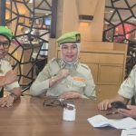 Ishak Amin Ajak Keluarga Besar Pejuang RI Berhimpun di PPM Sulsel FOTO: Kiri Ishak Amin Rusly, ST, MT. Ketua PPM Sulsel terpilih Ir. Hj. Andi Herfida Attas dan Prof Sukardi Weda.
