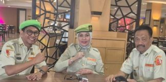 Ishak Amin Ajak Keluarga Besar Pejuang Kemerdekaan RI Berhimpun di PPM Sulsel FOTO: Kiri Ishak Amin Rusly, ST, MT. Ketua PPM Sulsel terpilih Ir. Hj. Andi Herfida Attas dan Prof Sukardi Weda.