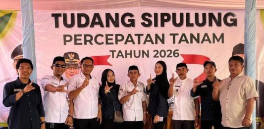 Tim Ekspedisi Patriot Unhas di Luwu Timur Petakan Tantangan Pertanian dan Perubahan Iklim FOTO: Tudang Sipulung, Tim Ekspedisi Patriot Universitas Hasanuddin (Unhas) menghimpun aspirasi petani di Kabupaten Luwu Timur.