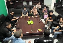 Seleksi Anggota Komisi Nasional Disabilitas, Deng Ichal Bertemu Para Tokoh Pemerhati di Sulsel FOTO: Samsul Rizal atau Deng Ichal saat bertemu dengan para pemerhati pendidikan dan disabilitas di di Sekretariat Partai Kebangkitan Bangsa (PKB) Kota Makassar. Kamis malam (23/10/2026)