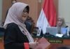 dr Tifa: Termul Lain Sudah pada Naik Mobil Alphard dan Mercedes-Benz, Dian Sandi Paling Apes FOTO: Tifauzia Tyassuma atau dokter Tifa di PN Jakarta Timur, (Ist/SNN)