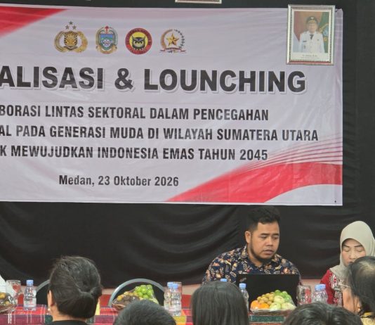 Perlu Kolaborasi Lintas Sektoral Cegah Paham Radikal FOTO: Kegiatan Sosialisasi dan Launching Kolaborasi lintas sektoral dalam pencegahan radikal pada generasi muda di wilayah Sumut untuk mewujudkan Indonesia Emas tahun 2045 di SMA Negeri 5, Jumat (23/10/2026).