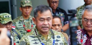 Wapang TNI Sidak Pamtas Krayan Nunukan dan Puslatpur Perbatasan Malaysia FOTO: Wakil Panglima TNI yang juga Kepala Badan Nasional Pengelola Perbatasan dan Daerah Terpencil (BNPPDT) Jenderal TNI Maruli Simanjuntak. (Dok via Jurnal Militer)