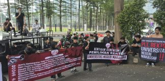 Aksi di Kemendiktiristek DPP PSMP Desak Investigasi Pilrek UNM, Dugaan Korupsi Calon Rektor Jadi Sorotan Massa Aksi DPP PSMP di depan Kantor Kementerian Pendidikan Tinggi, Sains, dan Teknologi RI, (Foto/Ist)