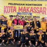Ketua ESI Makassar Hasrul Kaharuddin Dampingi Atlit untuk Berlaga di Porprov Sulsel ke XVIII FOTO: Ketua ESI Makassar Hasrul Kaharuddin Dampingi Atlit untuk Berlaga di Porprov Sulsel ke XVIII di Lapangan Karebosi, kota Makassar, Selasa, (27/10) yang dihadiri Wali Kota Makassar dan Ketua KONI Ismail.