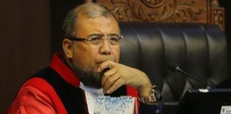 Tim Hukum Gibran Gandeng Mantan Hakim MK, ini Rekam Jejak Patrialis Akbar FOTO: Patrialis Akbar Mantan Hakim Mahkamah Konstitusi. (Foto: Ari Saputra/detikcom)