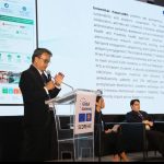 Unhas Tampilkan Model Kemitraan Internasional Berdampak di Forum ASEAN–Uni Eropa FOTO: Direktur Kemitraan Strategis Unhas, Abdullah Sanusi, S.E., MBA., Ph.D., mewakili Unhas memaparkan mengenai “UNHAS–EU Partnerships for Healthier Communities and Sustainable Futures.”