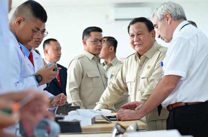FOTO: Presiden Prabowo Subianto meresmikan SMA Taruna Nusantara Kampus Cimahi di Kota Cimahi, Jawa Barat, pada Jumat, 30 Oktober 2026. (Dok. Seskab) FOTO: Presiden Prabowo Subianto meresmikan SMA Taruna Nusantara Kampus Cimahi di Kota Cimahi, Jawa Barat, pada Jumat, 30 Oktober 2026. (Dok. Seskab)